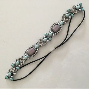 Crystal adorned stretchy headband